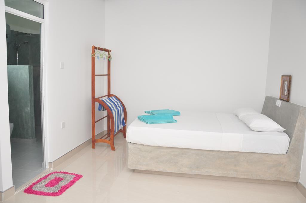 The Fence Bed & Breakfast Bentota Room photo