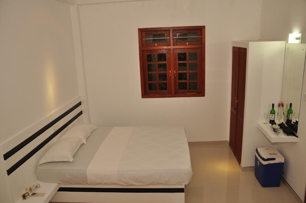 The Fence Bed & Breakfast Bentota Room photo