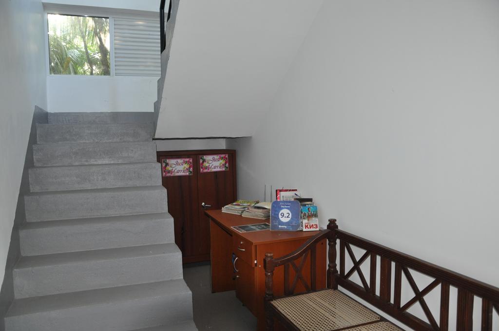 The Fence Bed & Breakfast Bentota Exterior photo